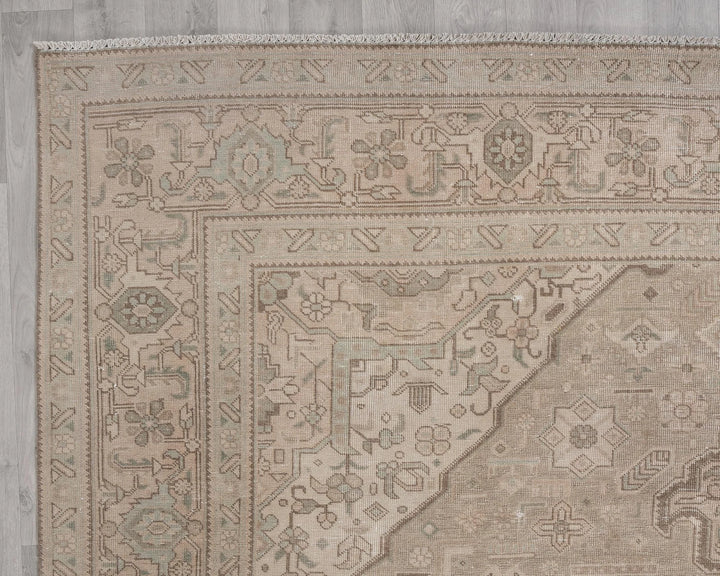 Beige Turkish Oushak Rug 8' 2" x 11' 4" Hand-Knotted | No. VR62908