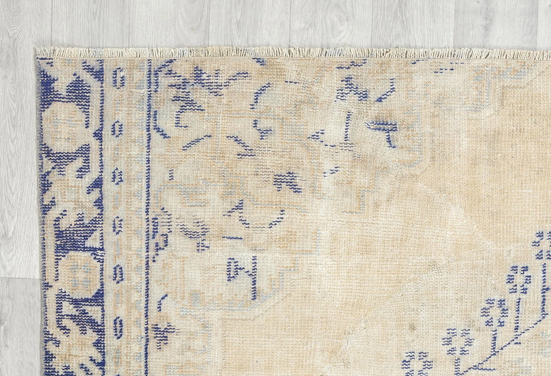 Neutral Oushak Rug 5' 9" x 8' 11" | No. VR62908