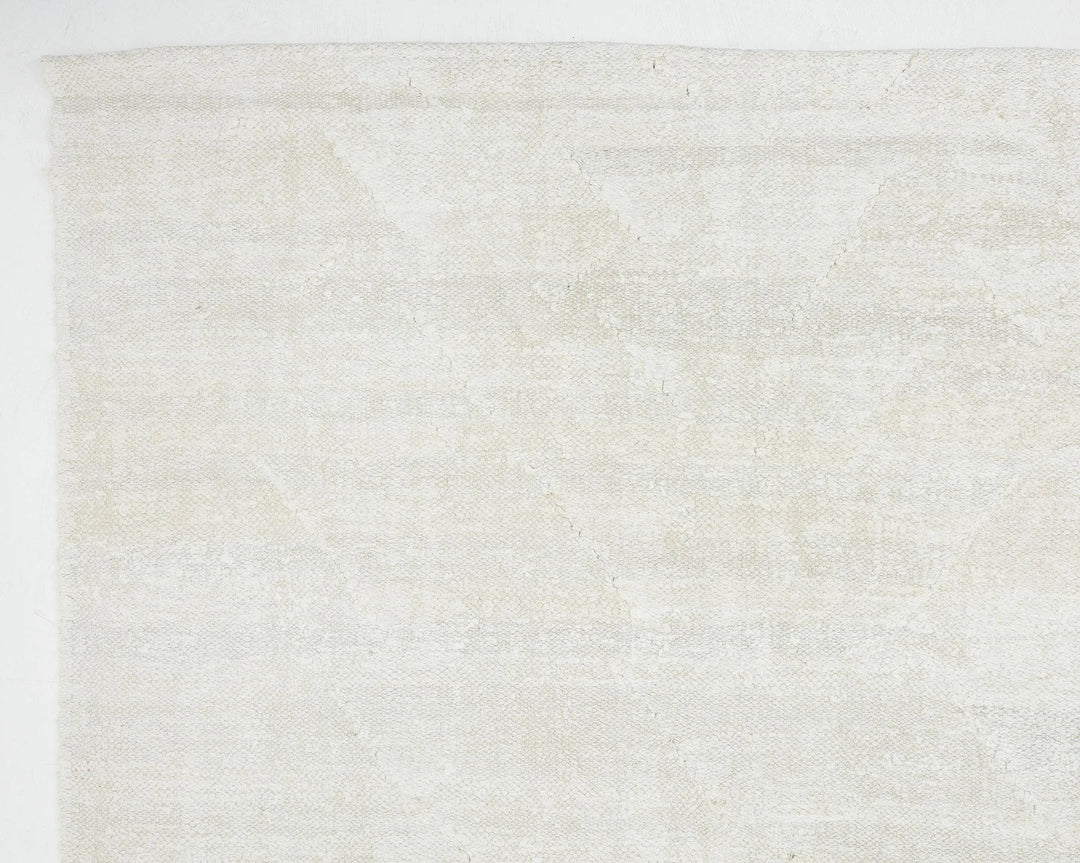 White Turkish Kilim Rug 9' 6" x 12' 4" Flat-Weave | No. VR63154