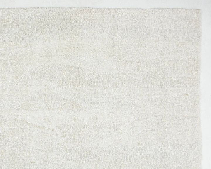 White Turkish Kilim Rug 9' 6" x 12' 4" Flat-Weave | No. VR63154