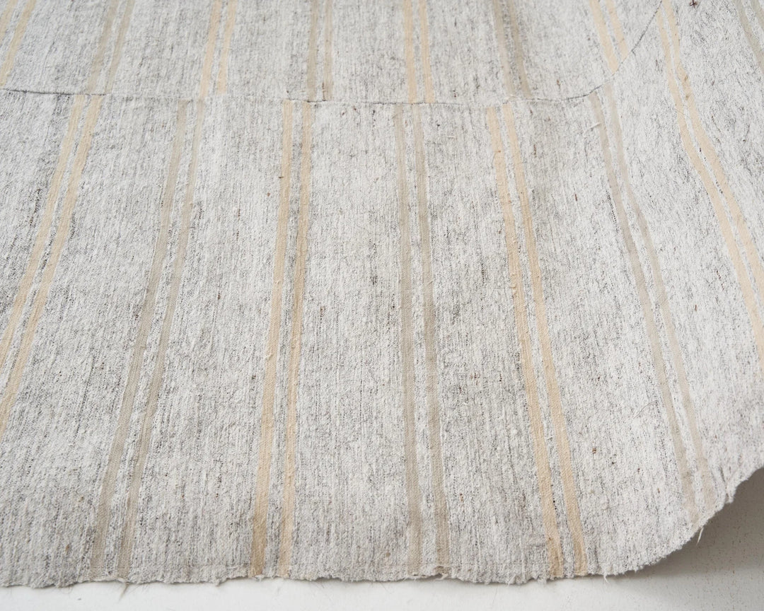Gray Turkish Kilim Rug 6' 4" x 9' 10" Flat-Weave pattern