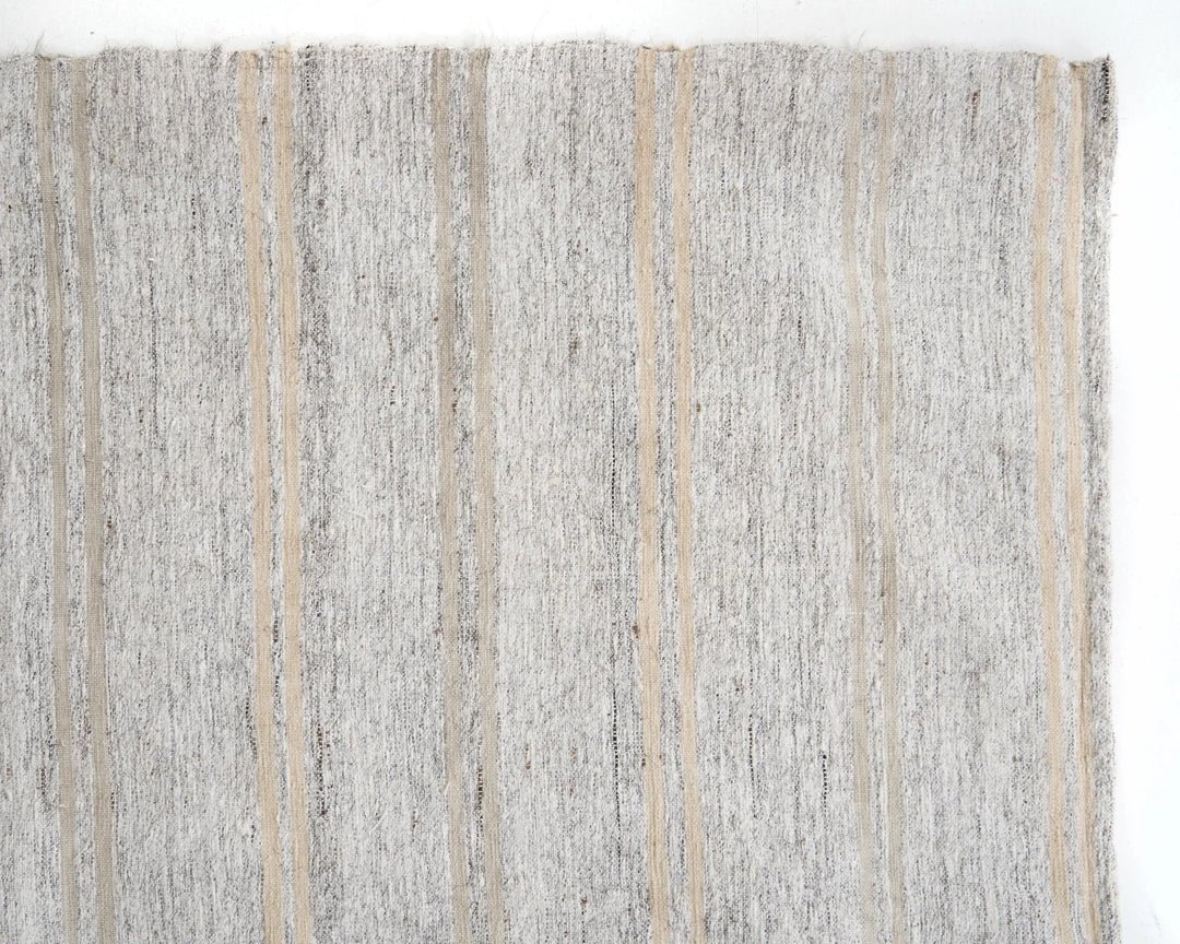Gray Turkish Kilim Rug 6' 4" x 9' 10" Flat-Weave texture