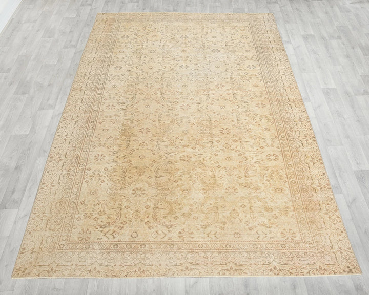 Multicolor Turkish Oushak Rug 6'5" x 9'2" Hand-Knotted | No. VR63847