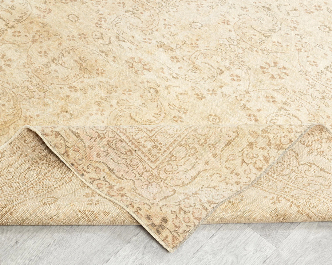 Multicolor Turkish Oushak Rug 6'5" x 9'2" Hand-Knotted | No. VR63847