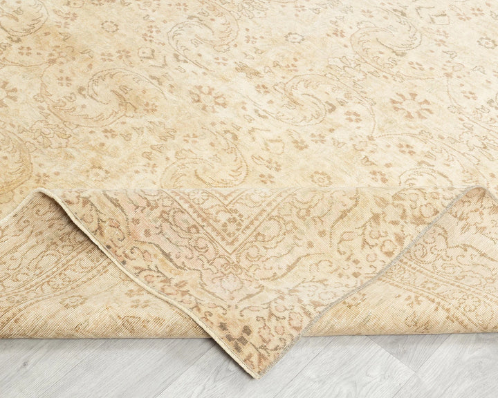 Multicolor Turkish Oushak Rug 6'5" x 9'2" Hand-Knotted | No. VR63847