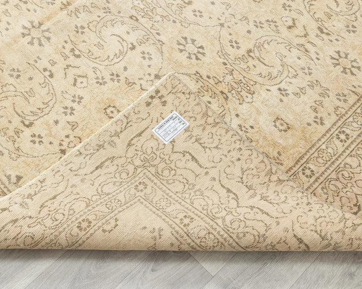 Multicolor Turkish Oushak Rug 6'5" x 9'2" Hand-Knotted | No. VR63847