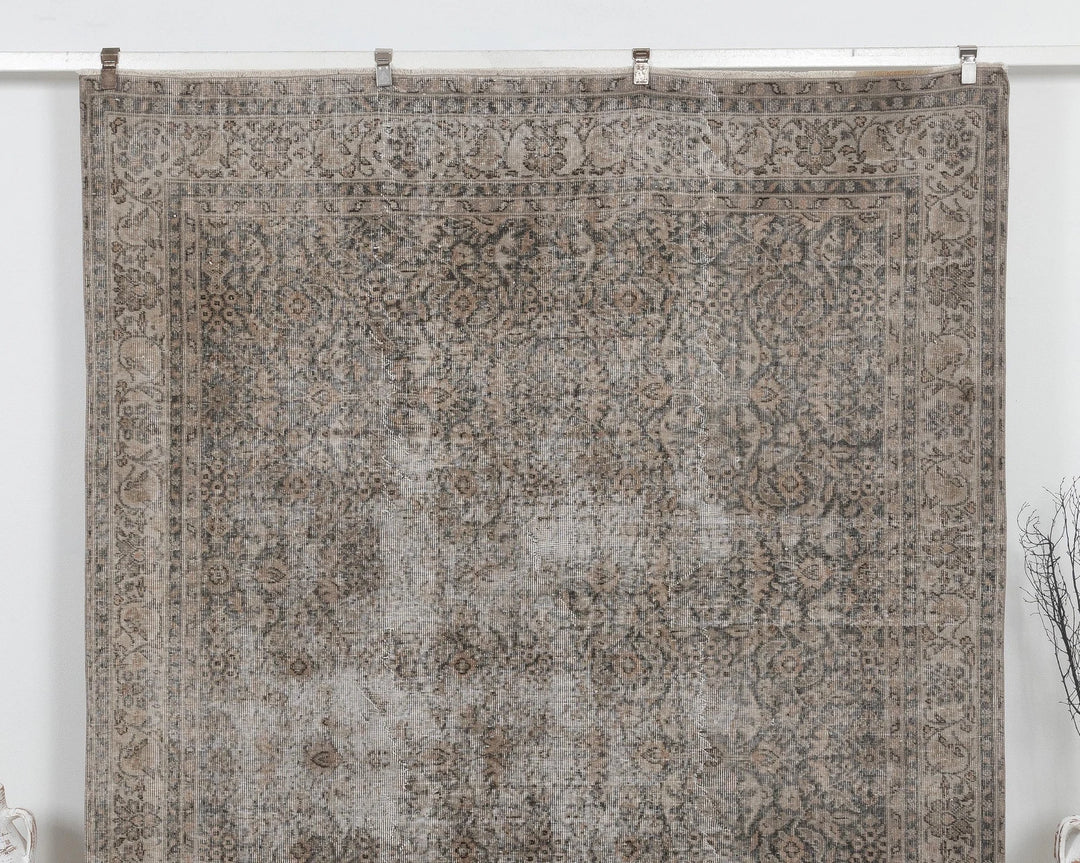 Multicolor Turkish Oushak Rug 6'9" x 9'10" Hand-Knotted | No. VR63940