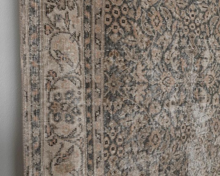 Multicolor Turkish Oushak Rug 6'9" x 9'10" Hand-Knotted | No. VR63940