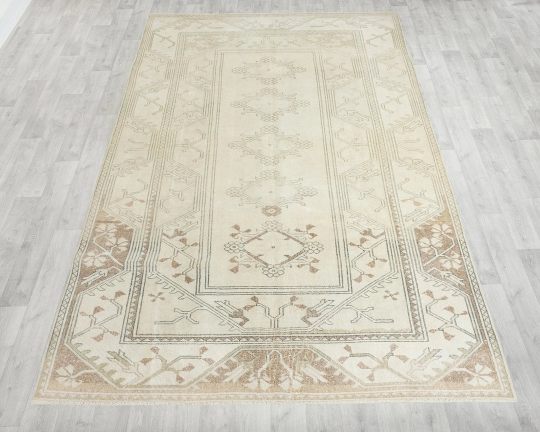 Beige Turkish Oushak Rug 5'11" x 9'2" Hand-Knotted | No. VR64043