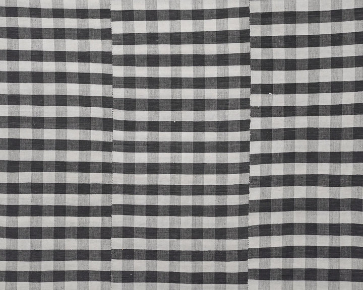 Black Kilim Rug 5' x 7' 7" | No. VR64130