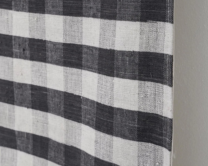 Black Kilim Rug 5' x 7' 7" | No. VR64130