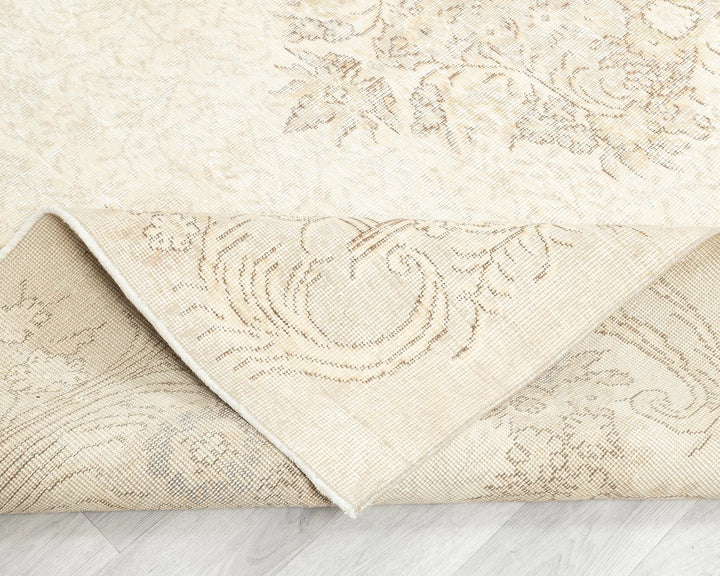 Beige Turkish Oushak Rug 6'11" x 10'2" Hand-Knotted | No. VR64236