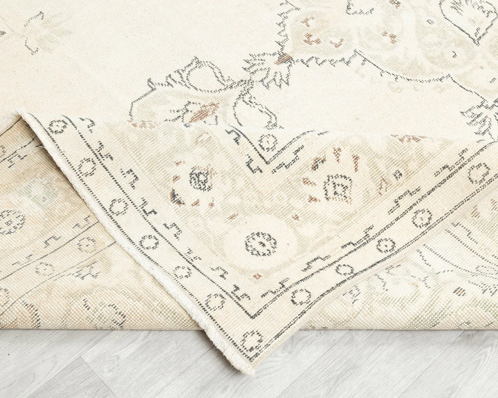 Beige Turkish Oushak Rug 7' 1" x 10' 2" Hand-Knotted | No. VR64341