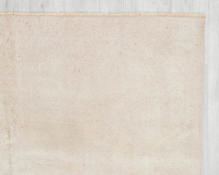 Beige Turkish Oushak Rug 4' 9" x 7' 10" Hand-Knotted | No. VR64343