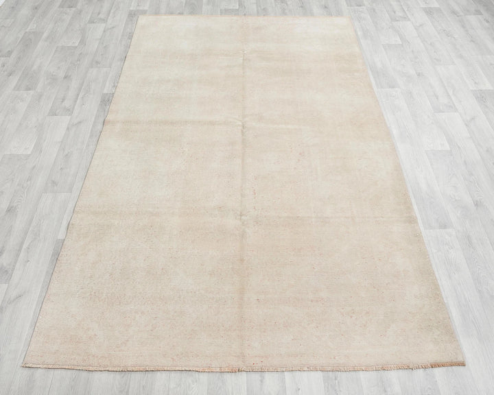 Beige Turkish Oushak Rug 4' 9" x 7' 10" Hand-Knotted | No. VR64343