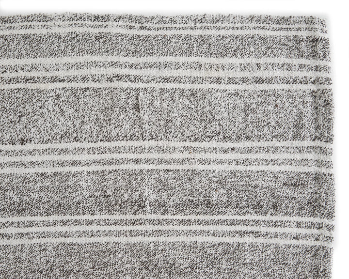 Gray Kilim Rug 4' 7" x 9' 4" | No. VR64555