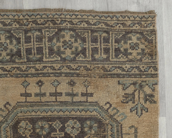 Beige Turkish Oushak Rug 2'6" x 11'10" Hand-Knotted pattern