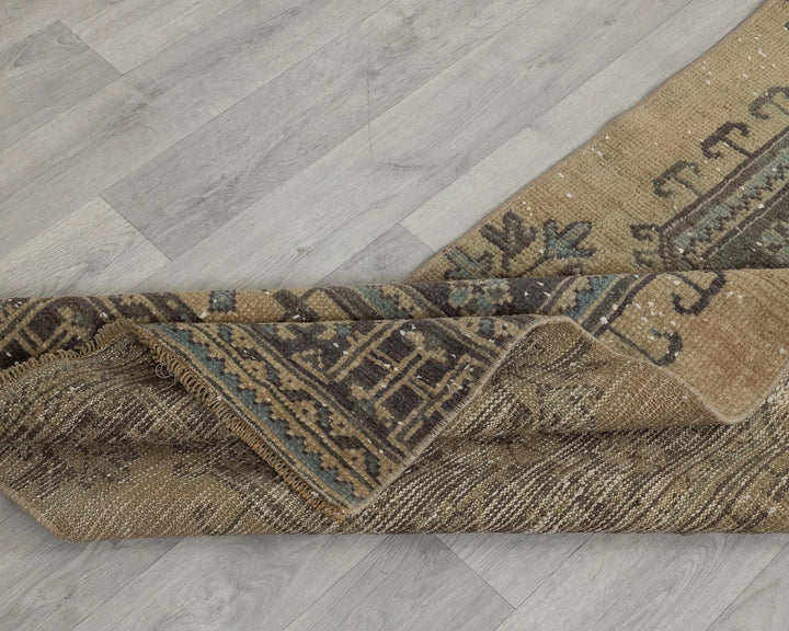 Beige Turkish Oushak Rug 2'6" x 11'10" Hand-Knotted field