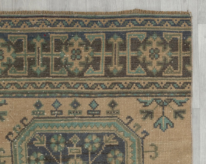 Multicolor Turkish Oushak Rug 2'6" x 11'6" Hand-Knotted pattern