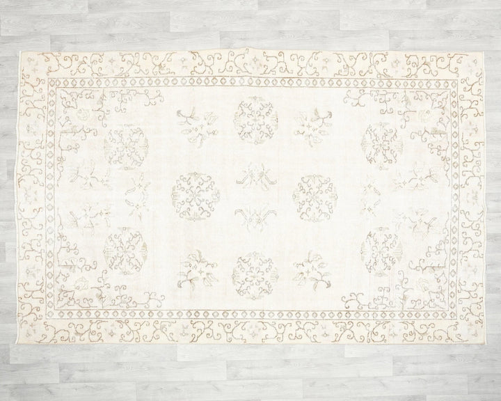 Beige Turkish Oushak Rug 5'10" x 9'1" Hand-Knotted | No. VR65238