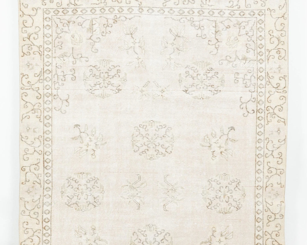 Beige Turkish Oushak Rug 5'10" x 9'1" Hand-Knotted | No. VR65238