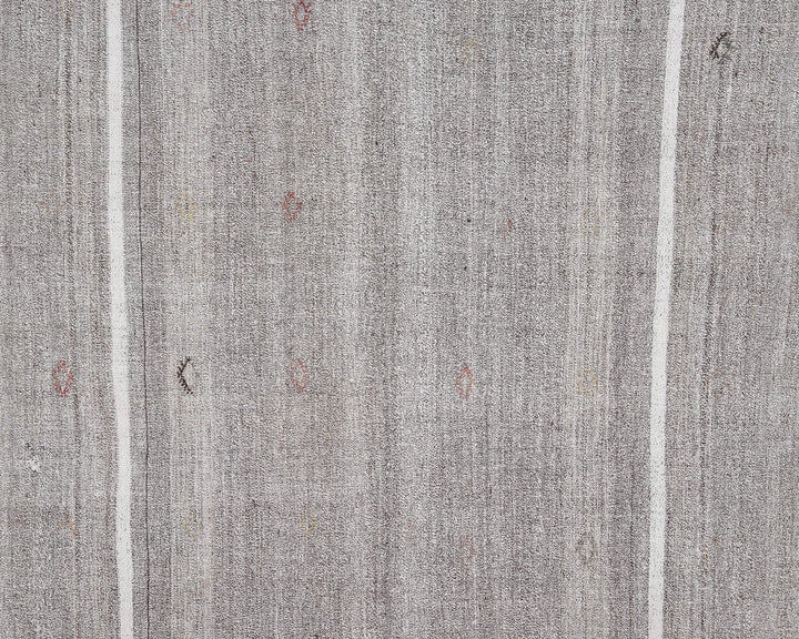Gray Kilim Rug 5' 11" x 7' 7" | No. VR65756