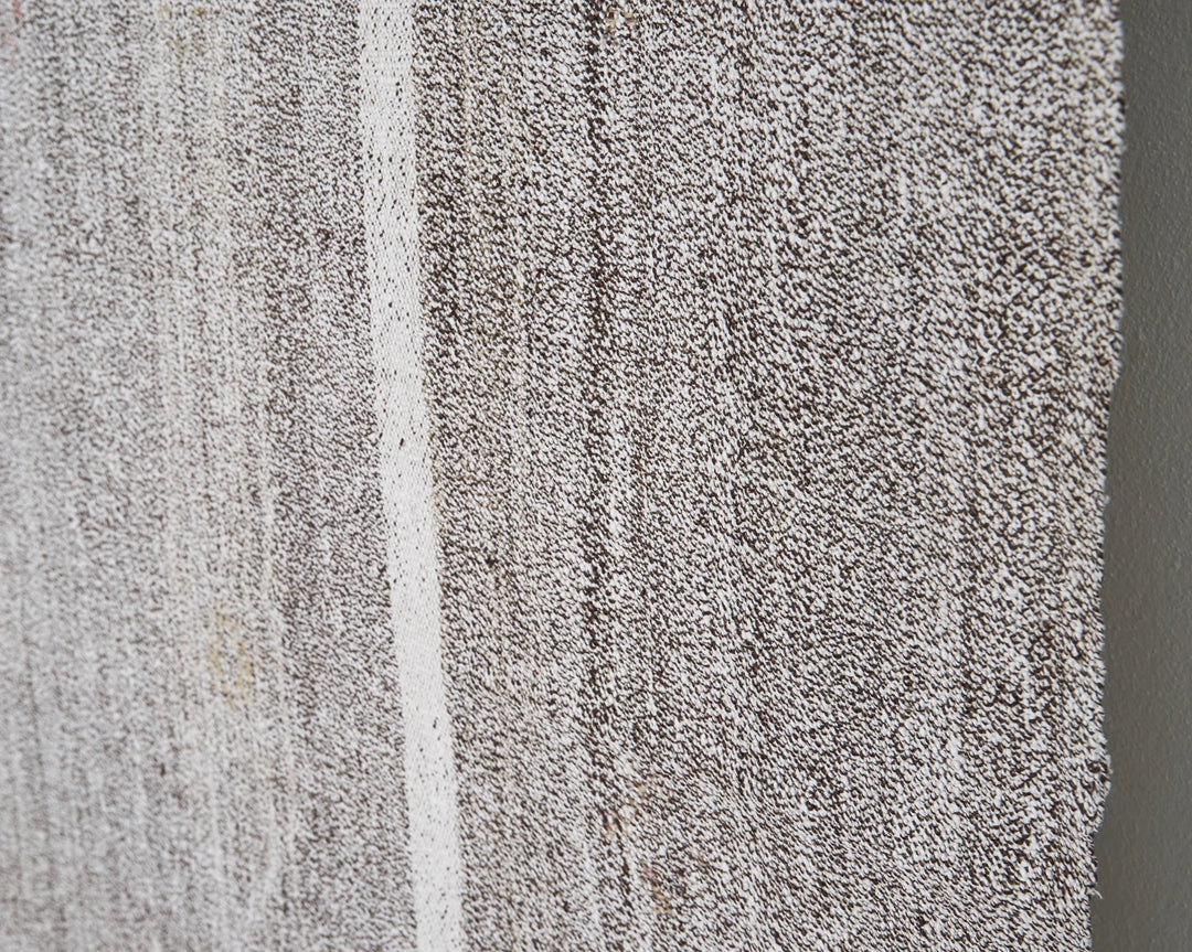Gray Kilim Rug 5' 11" x 7' 7" | No. VR65756