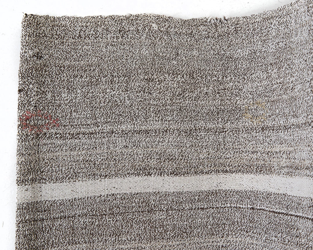 Gray Kilim Rug 5' 11" x 7' 7" | No. VR65756