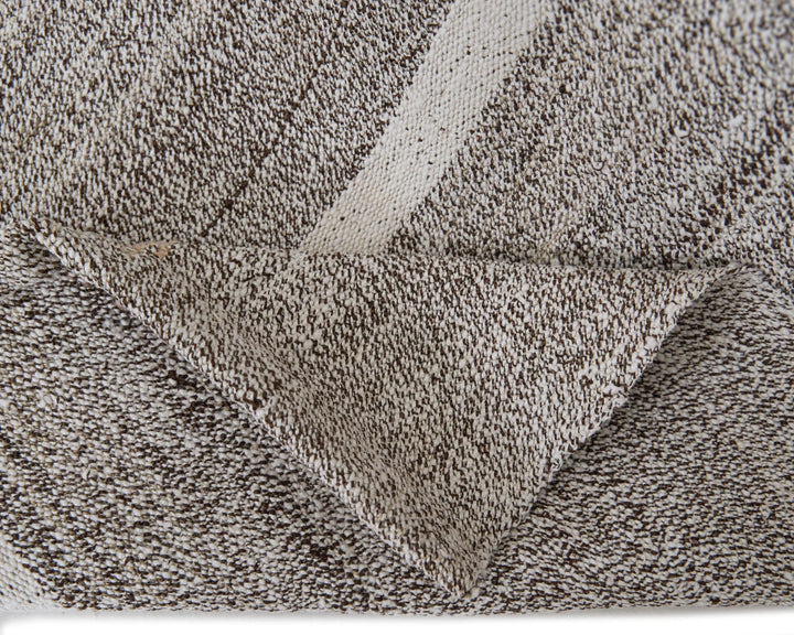 Gray Kilim Rug 5' 11" x 7' 7" | No. VR65756