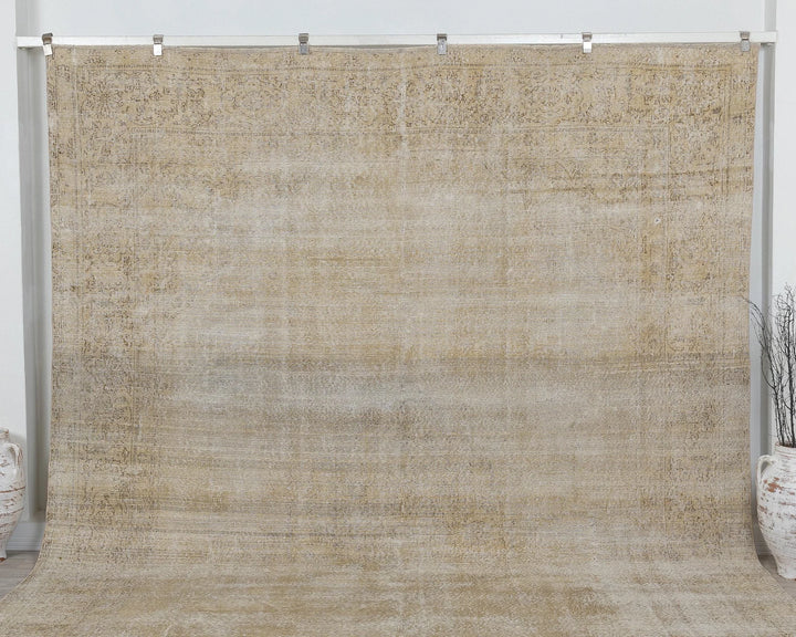 Beige Turkish Oushak Rug 9'5" x 12'9" Hand-Knotted view