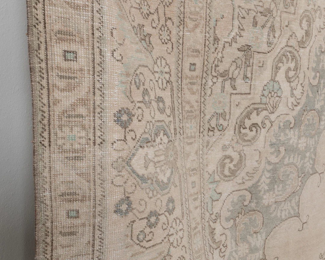 Beige Turkish Oushak Rug 9'6" x 13'1" Hand-Knotted | No. VR65890