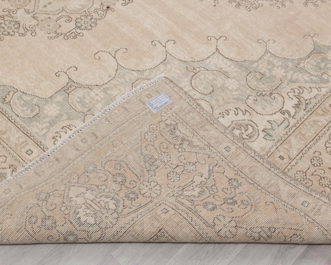 Beige Turkish Oushak Rug 9'6" x 13'1" Hand-Knotted | No. VR65890