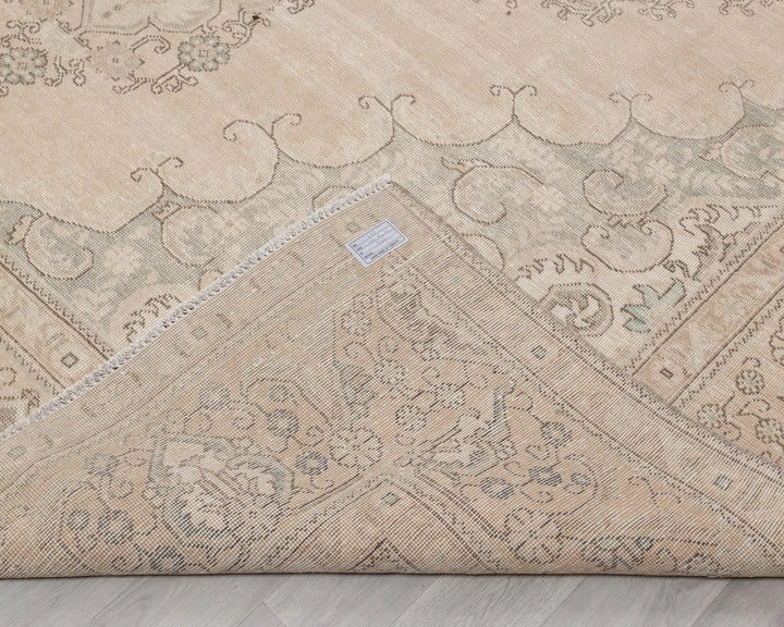 Beige Turkish Oushak Rug 9'6" x 13'1" Hand-Knotted | No. VR65890