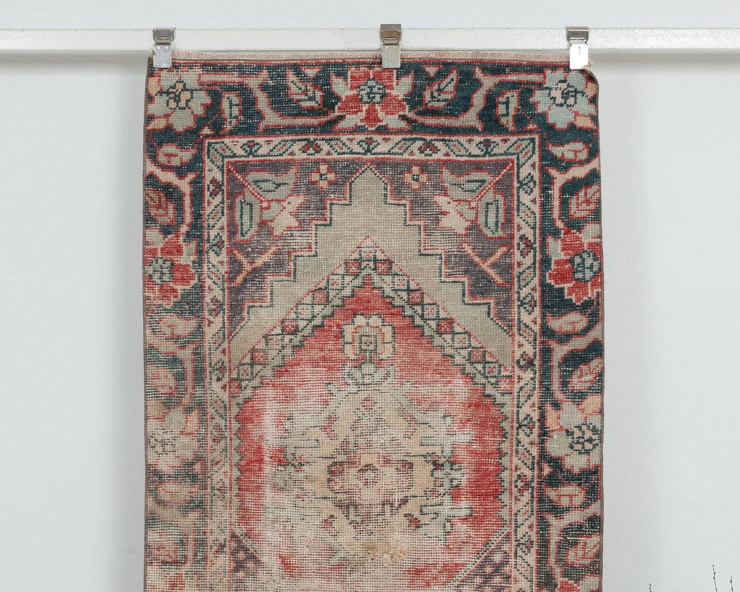 Multicolor Turkish Oushak Rug 2'9" x 9' Hand-Knotted detail