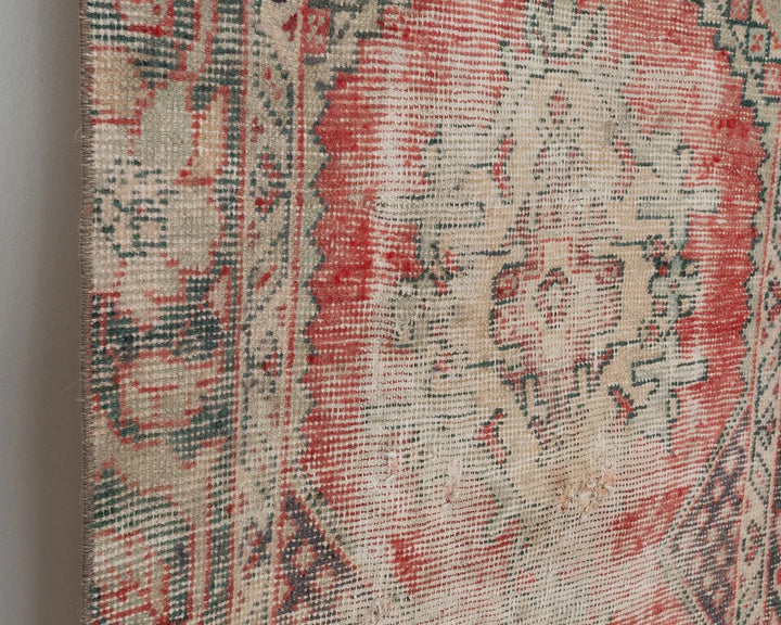 Multicolor Turkish Oushak Rug 2'9" x 9' Hand-Knotted close-up