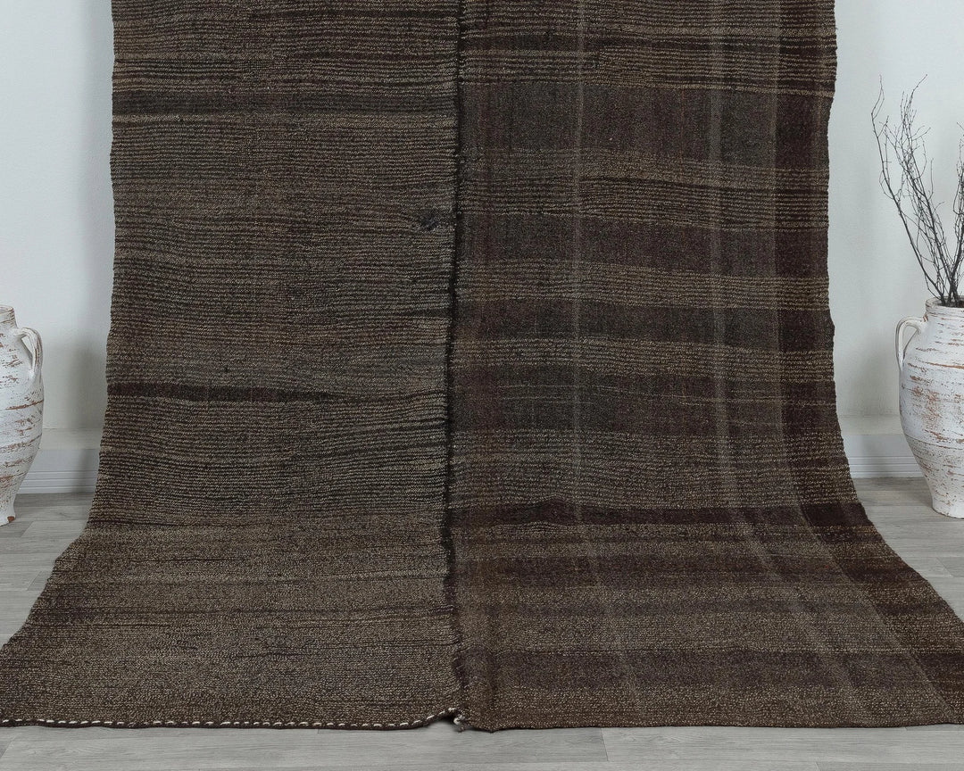 Brown Turkish Kilim Rug 6' 3" x 10' 7" Flat-Weave detail