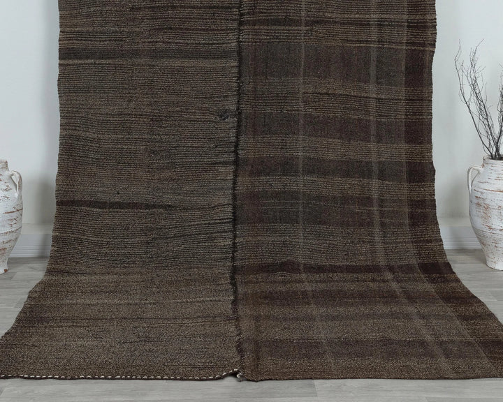 Brown Turkish Kilim Rug 6' 3" x 10' 7" Flat-Weave detail