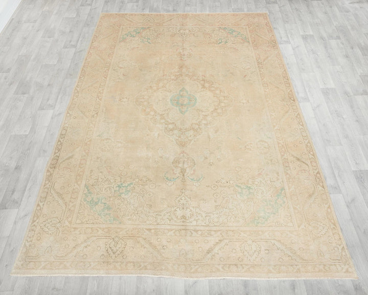 Multicolor Turkish Oushak Rug 6' 5" x 9' 7" Hand-Knotted | No. VR66306
