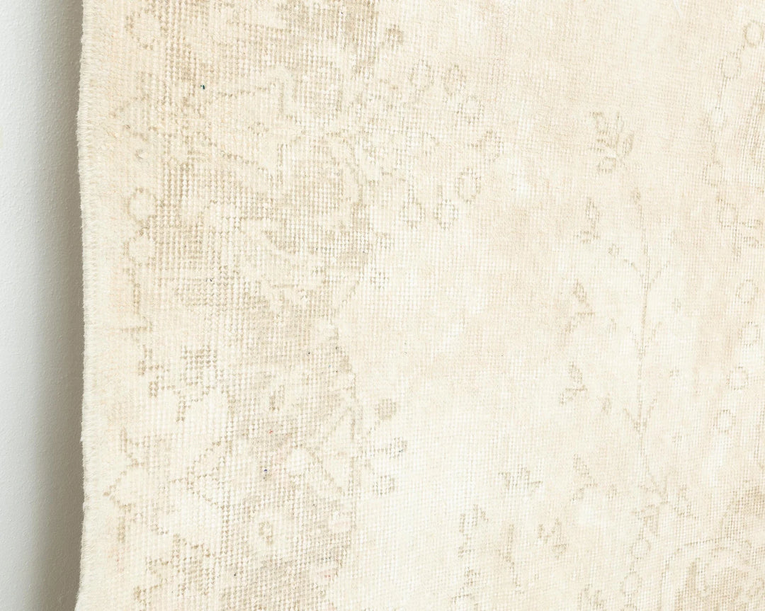 Beige Turkish Oushak Rug 5'10" x 9'4" Hand-Knotted | No. VR66345