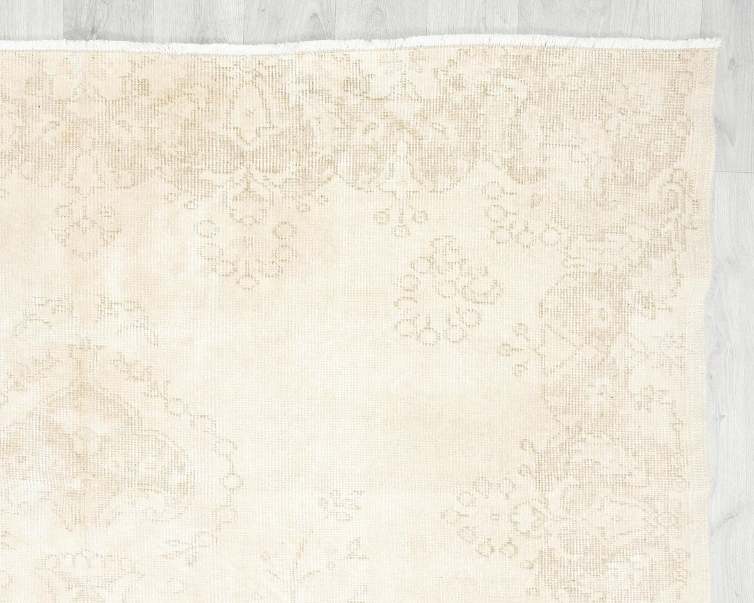 Beige Turkish Oushak Rug 5'10" x 9'4" Hand-Knotted | No. VR66345