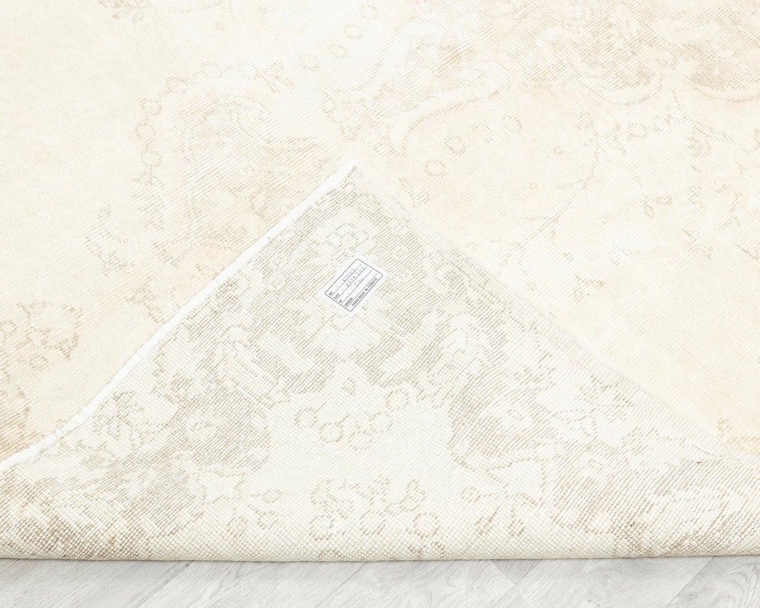 Beige Turkish Oushak Rug 5'10" x 9'4" Hand-Knotted | No. VR66345