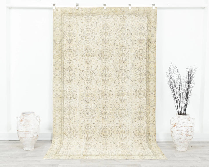 Beige Turkish Oushak Rug 5' 2" x 8' 8" Hand-Knotted | No. VR66783