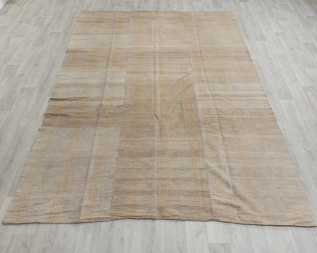 Beige Turkish Kilim Rug 6' x 9' Flat-Weave view 9