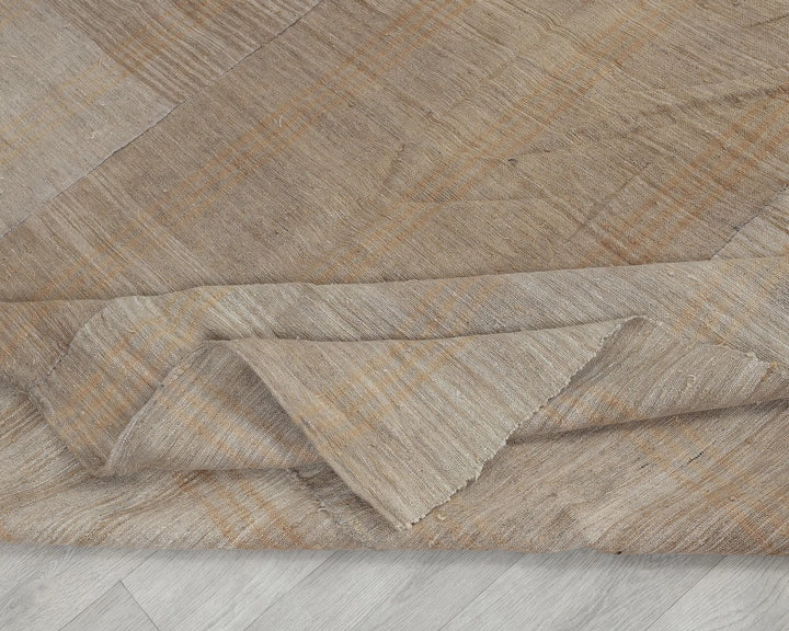 Beige Turkish Kilim Rug 6' x 9' Flat-Weave field
