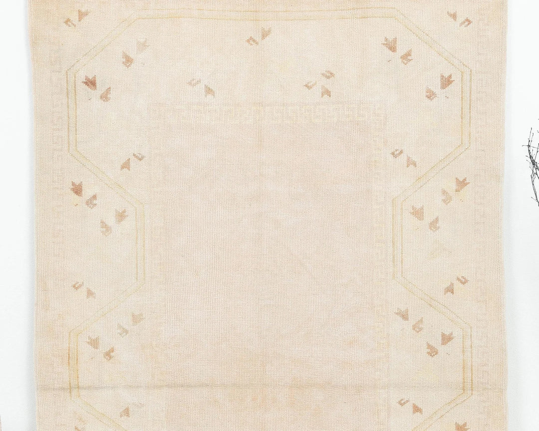 Beige Oushak Rug 3' 9" x 6' 7" | No. VR67012