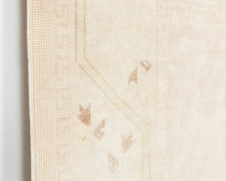 Beige Oushak Rug 3' 9" x 6' 7" | No. VR67012