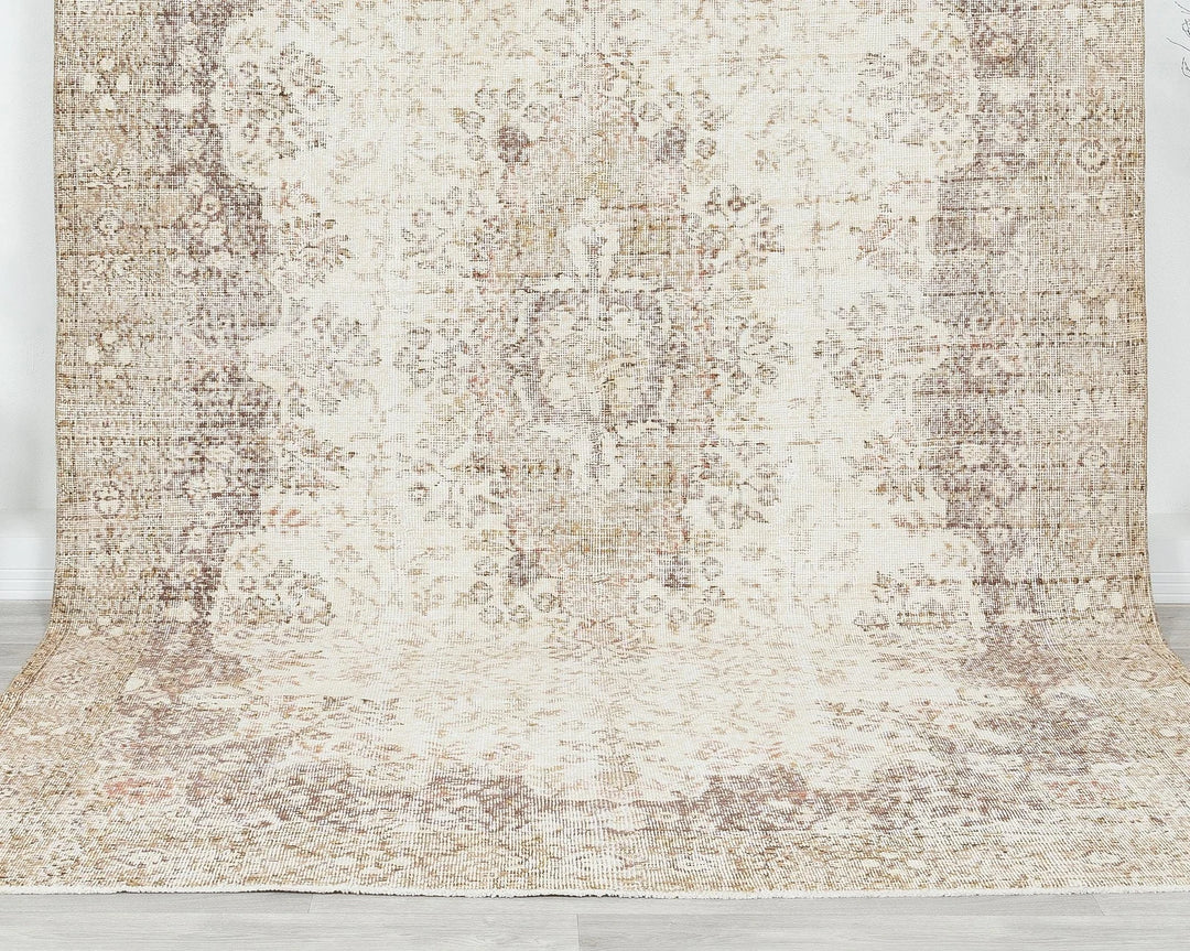 Beige Turkish Oushak Rug 6' 5" x 10' 8" Hand-Knotted | No. VR67063