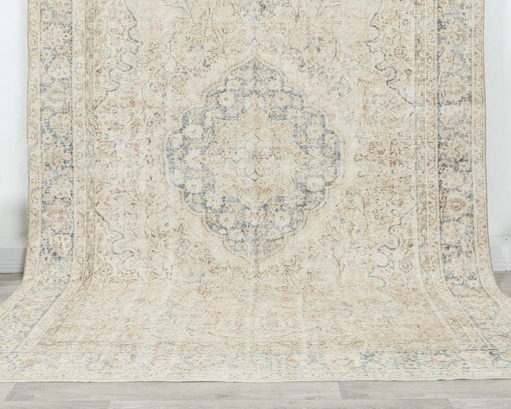 Multicolor Turkish Oushak Rug 6'9" x 9'11" Hand-Knotted | No. VR67169