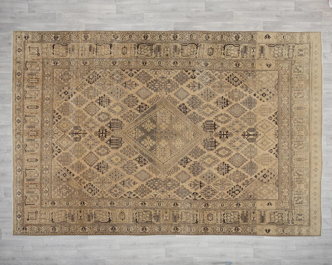 Faded Oushak Rug 8' 2" x 11' 6" | No. VR67472
