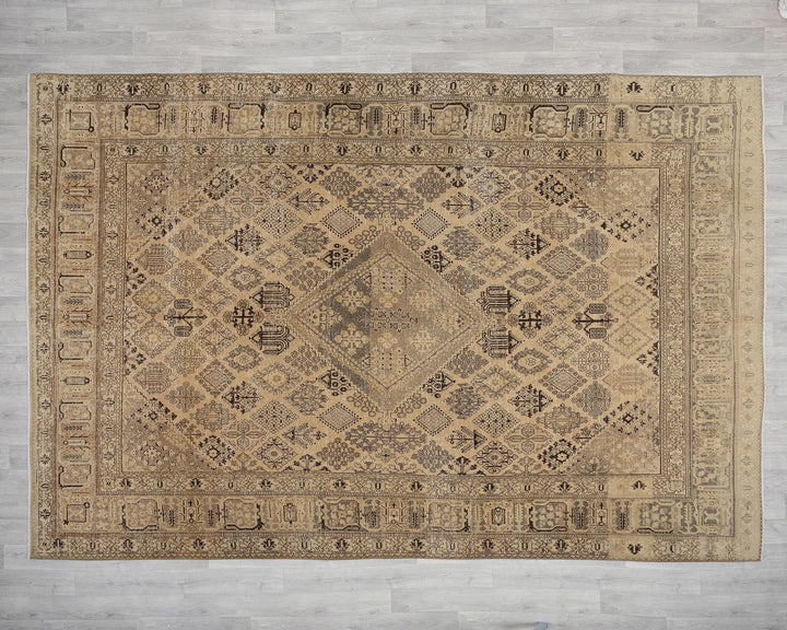 Faded Oushak Rug 8' 2" x 11' 6" | No. VR67472